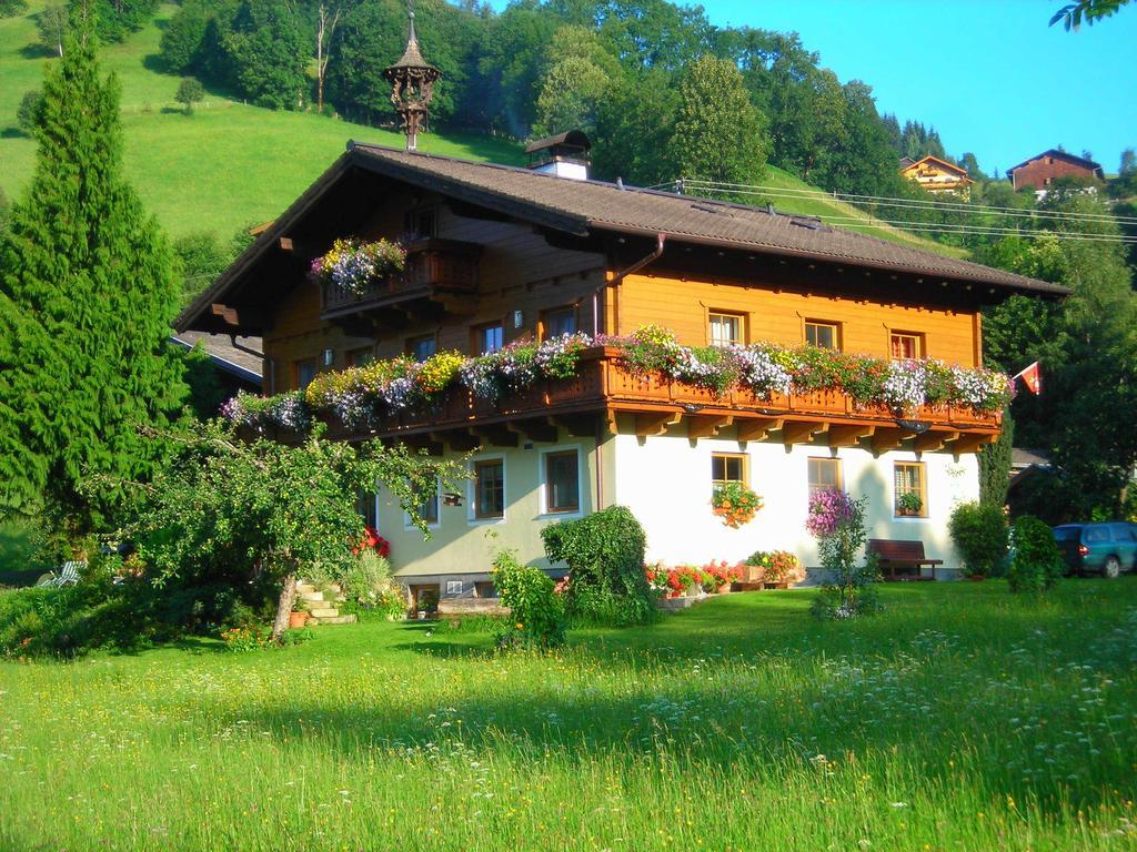 Bauernhof Auhof Apartment วาไกรน์ ภายนอก รูปภาพ