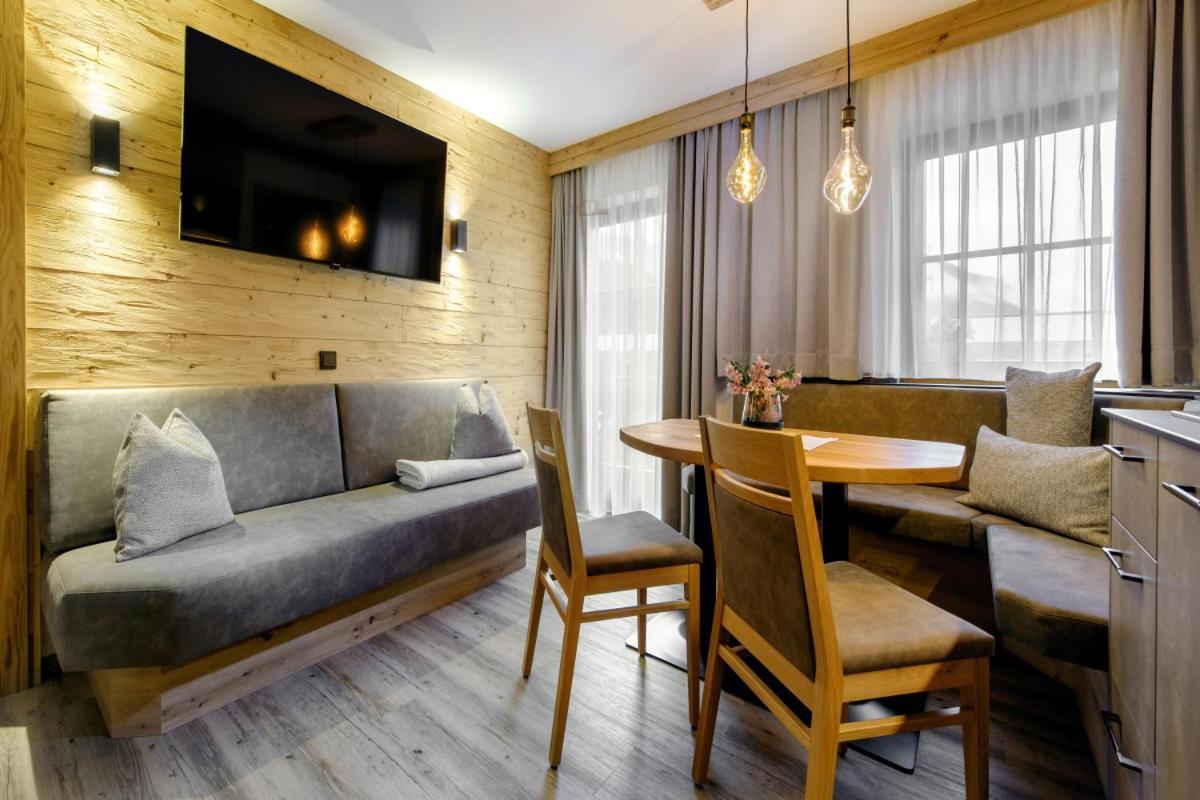 Bauernhof Auhof Apartment วาไกรน์ ภายนอก รูปภาพ